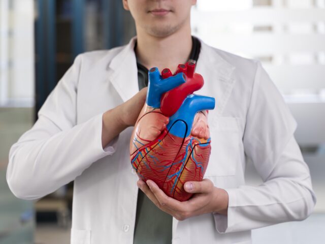O que fazer para reduzir o Risco Cardiovascular em Pacientes com Artrite Reumatoide?